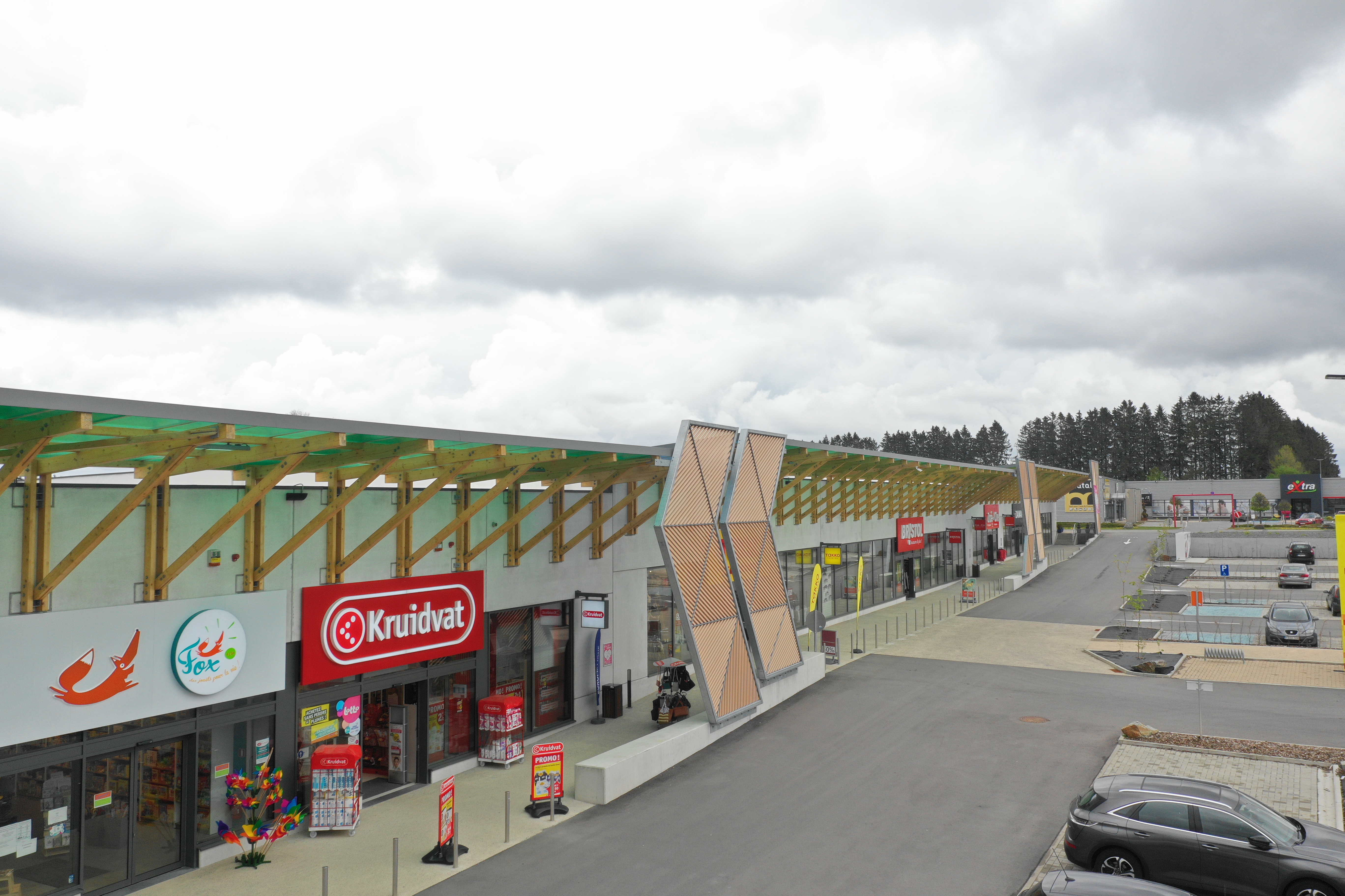 Bertrix Frun Shopping Zabra retail