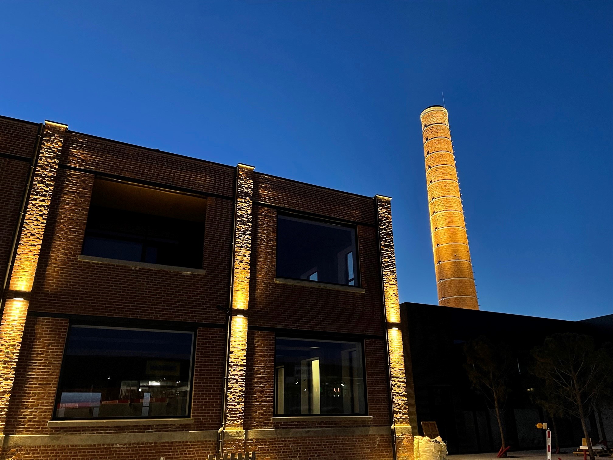 210602 Illum Cheminée Caoutchouc 3