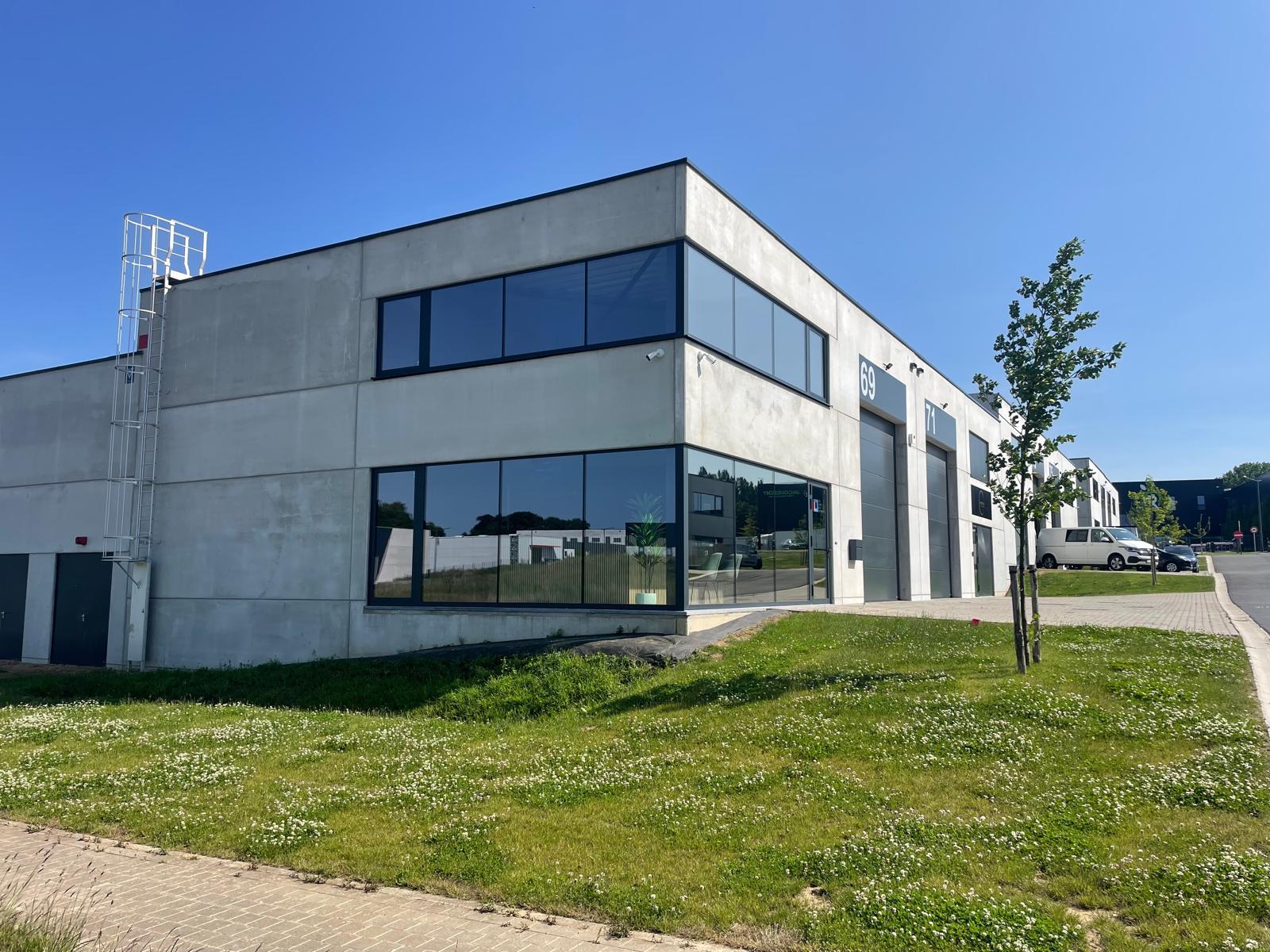 Zabra Charleroi A Vendre PME (13)