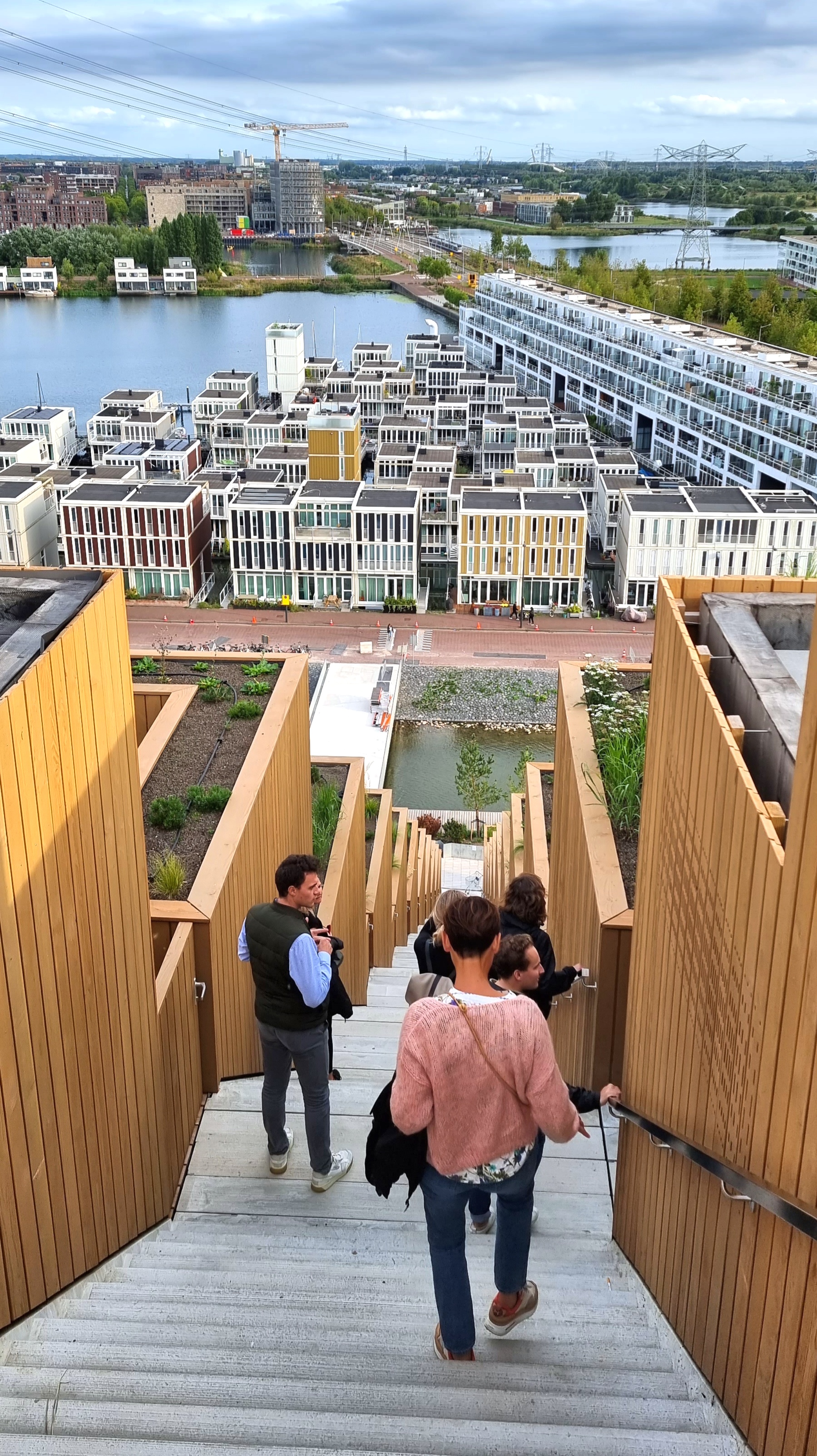 Zabra Amsterdam sluishuis