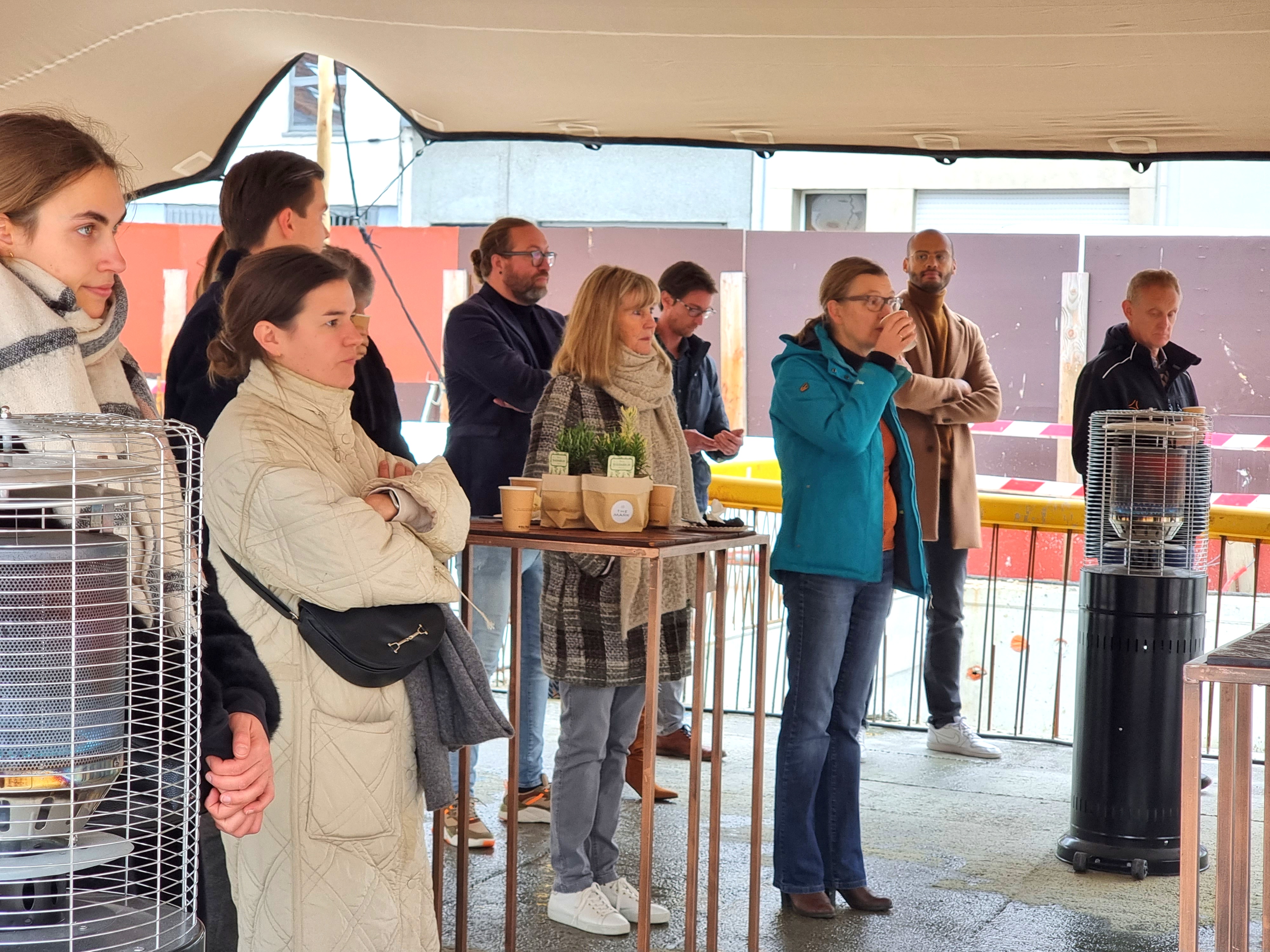 01FMZA6VZC5BXQZRMX5B65012Z