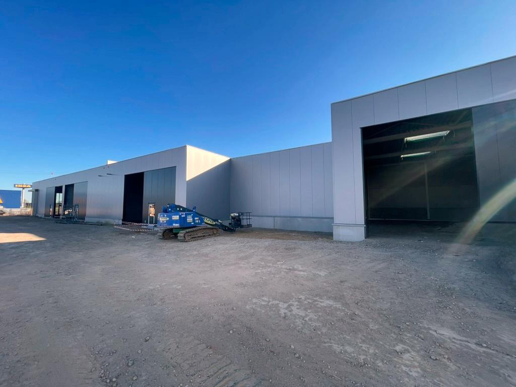 Unites PME A Vendre Awans