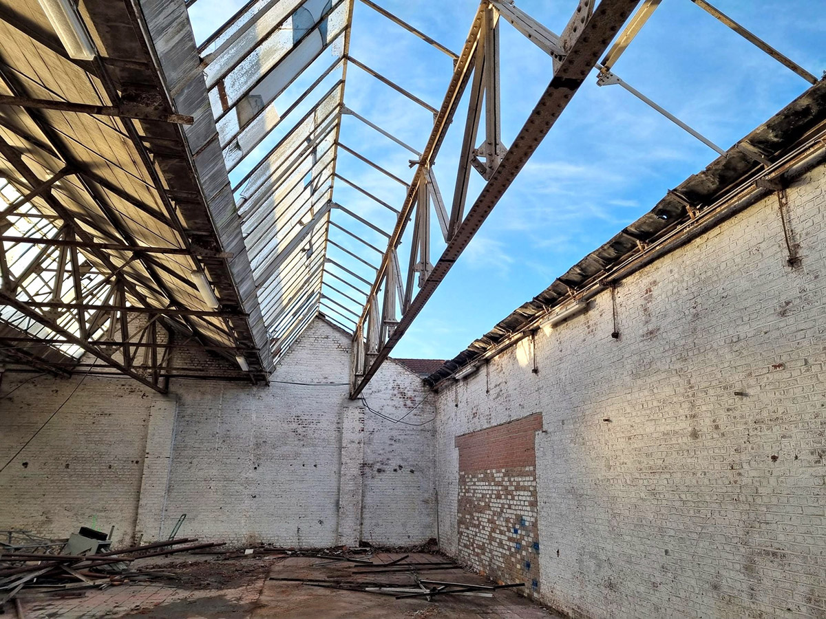 Zabra Waregem Vlas afbraak site